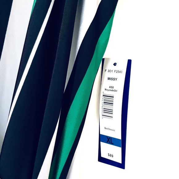 New Nygard navy/jade jumpsuit - Picture 6 of 13